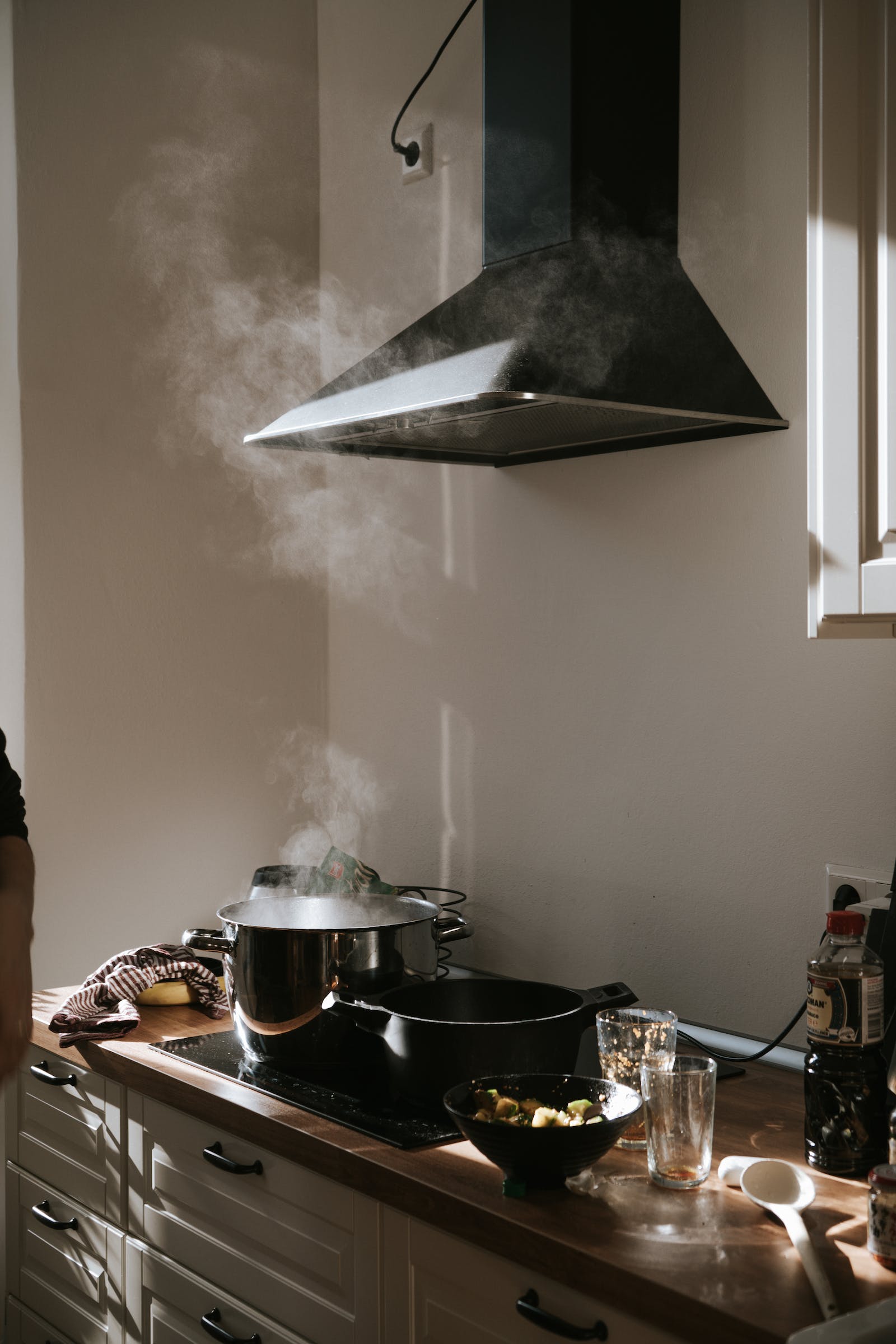 black Range Hood